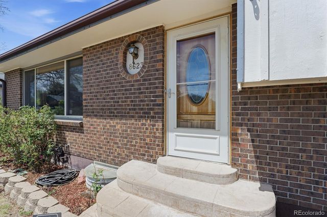 8623 W Warren Drive, Lakewood, CO 80227
