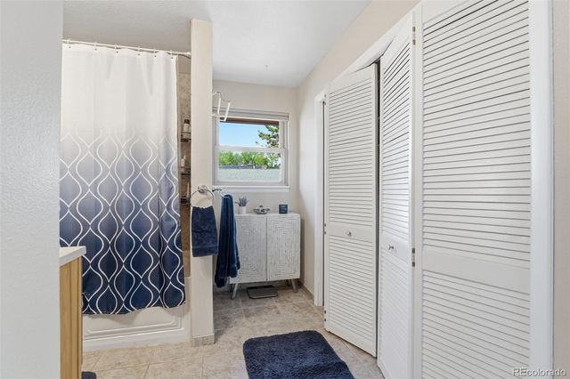 8623 W Warren Drive, Lakewood, CO 80227