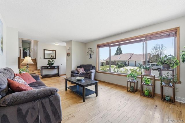 8623 W Warren Drive, Lakewood, CO 80227