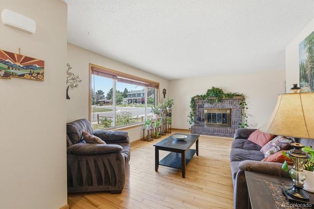 8623 W Warren Drive, Lakewood, CO 80227