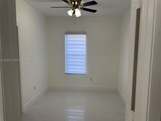 1922 NW 4th St A, Miami, FL 33125