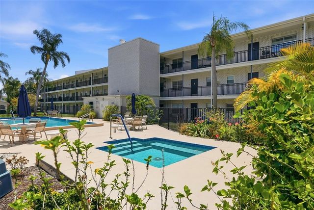 4050 4TH STREET N 229, St Petersburg, FL 33703