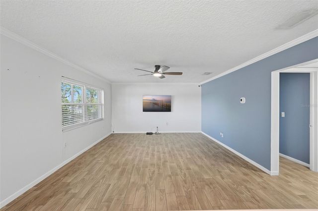 4050 4TH STREET N 229, St Petersburg, FL 33703