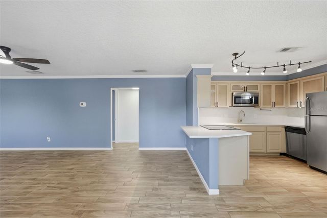 4050 4TH STREET N 229, St Petersburg, FL 33703