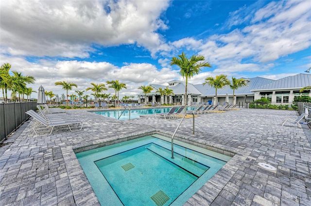 5314 WHITE SAND COVE, Bradenton, FL 34211