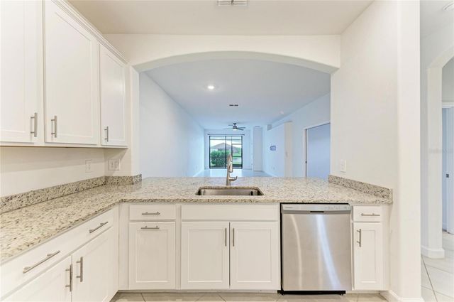 5314 WHITE SAND COVE, Bradenton, FL 34211