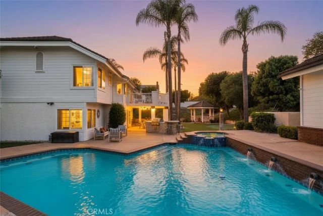 18998 Buckskin, Yorba Linda, CA 92886