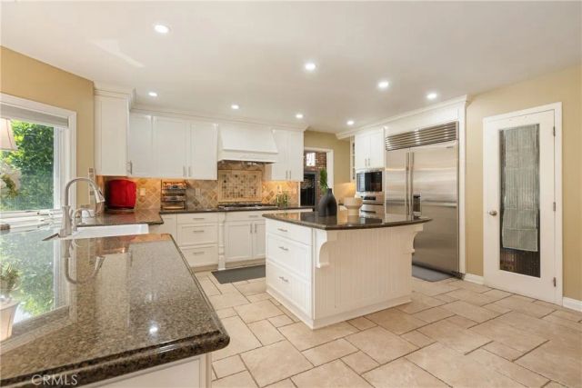 18998 Buckskin, Yorba Linda, CA 92886
