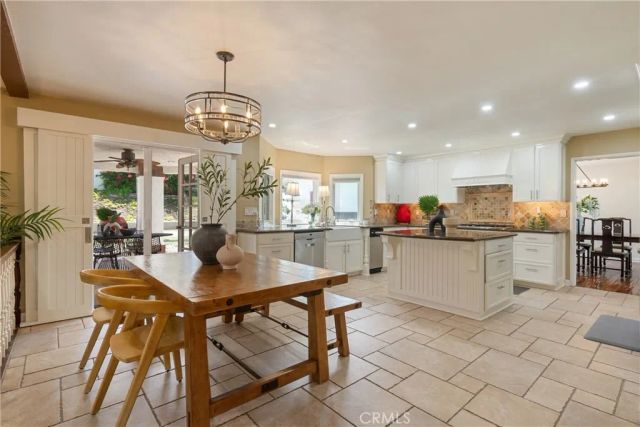 18998 Buckskin, Yorba Linda, CA 92886