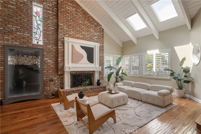 18998 Buckskin, Yorba Linda, CA 92886