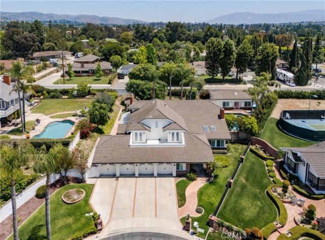 18998 Buckskin, Yorba Linda, CA 92886