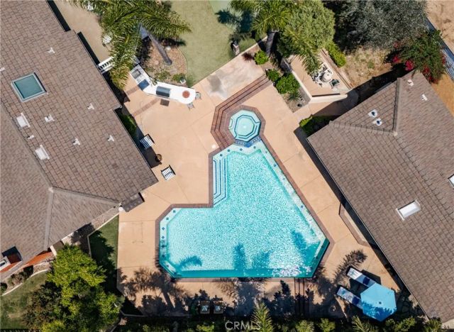 18998 Buckskin, Yorba Linda, CA 92886