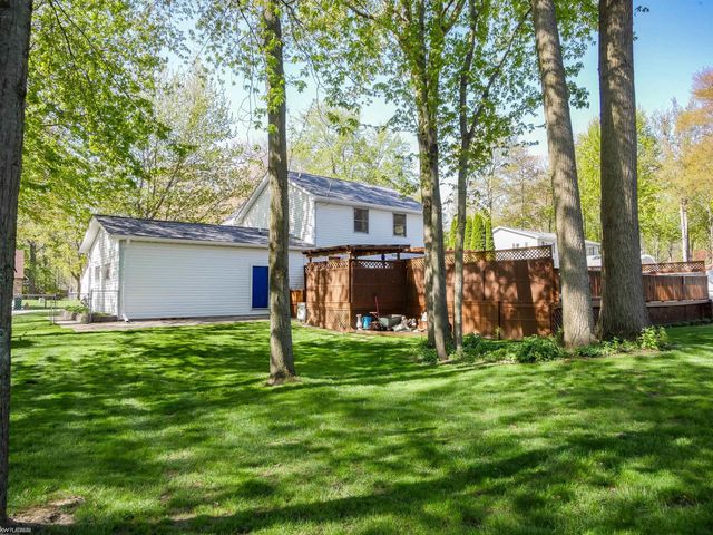 1950 Jackson Street, Saint Clair, MI 48079