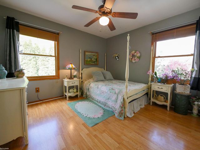 1950 Jackson Street, Saint Clair, MI 48079