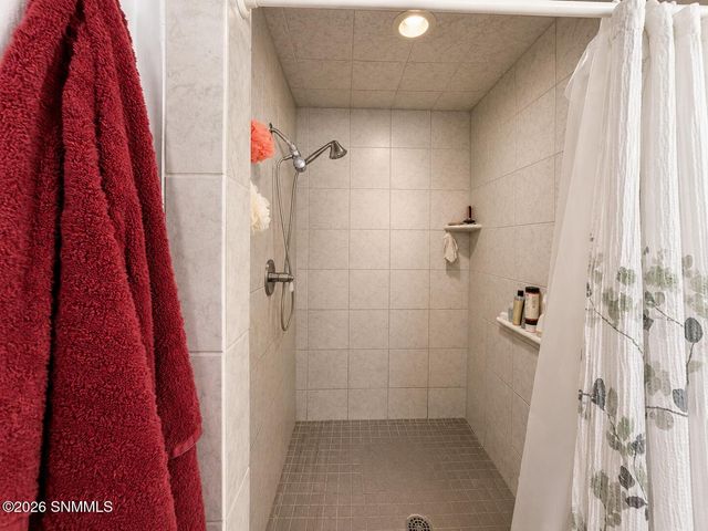 964 Valle Hermosa, Las Cruces, NM 88005