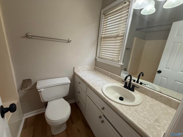 143 Hollington Drive NE, Huntsville, AL 35811