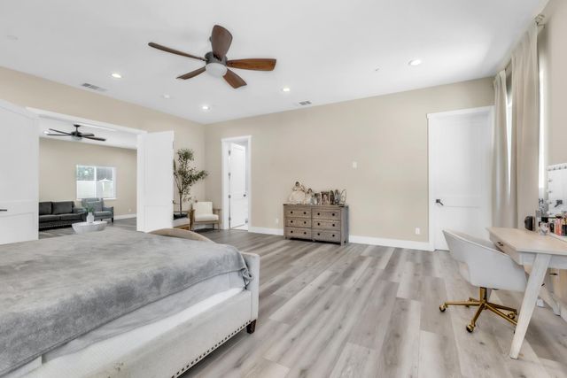 7680 Old Auburn Rd, Citrus Heights, CA 95610