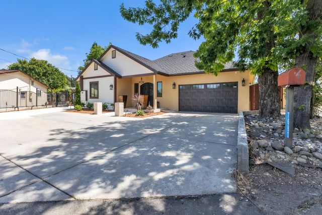 7680 Old Auburn Rd, Citrus Heights, CA 95610