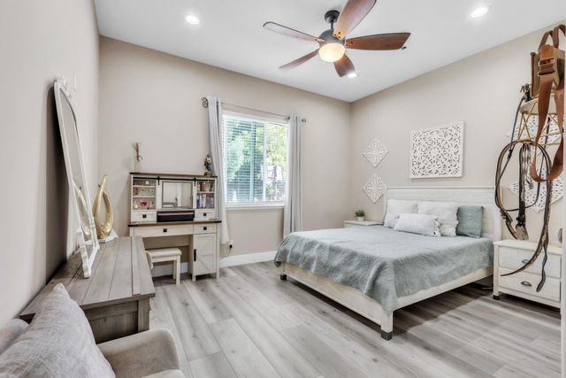 7680 Old Auburn Rd, Citrus Heights, CA 95610