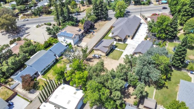 7680 Old Auburn Rd, Citrus Heights, CA 95610