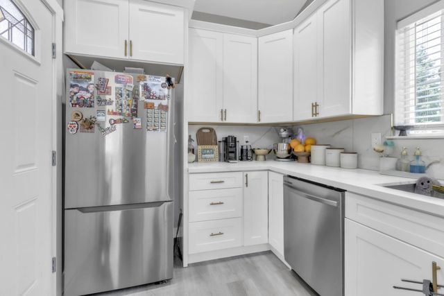 7680 Old Auburn Rd, Citrus Heights, CA 95610
