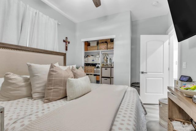 7680 Old Auburn Rd, Citrus Heights, CA 95610