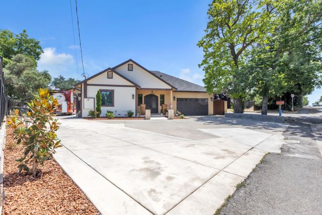 7680 Old Auburn Rd, Citrus Heights, CA 95610