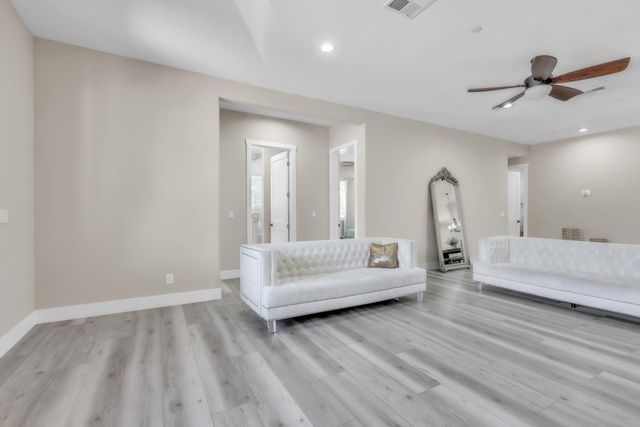 7680 Old Auburn Rd, Citrus Heights, CA 95610
