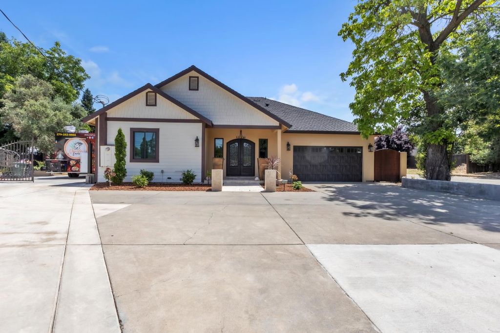 7680 Old Auburn Rd, Citrus Heights, CA 95610