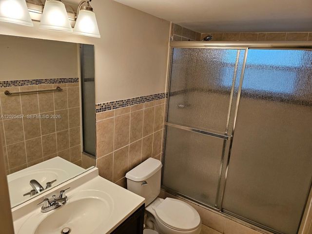 8380 Sands Point Boulevard J110, Tamarac, FL 33321