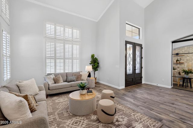 1933 E GEMINI Place, Chandler, AZ 85249