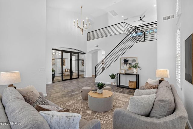 1933 E GEMINI Place, Chandler, AZ 85249