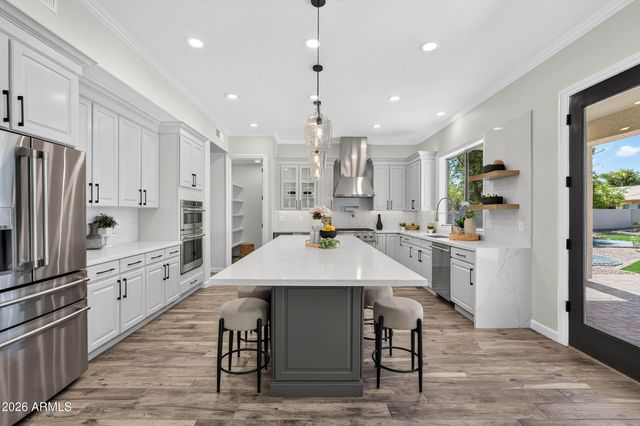 1933 E GEMINI Place, Chandler, AZ 85249