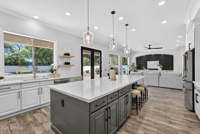 1933 E GEMINI Place, Chandler, AZ 85249