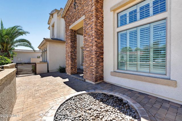 1933 E GEMINI Place, Chandler, AZ 85249