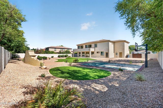 1933 E GEMINI Place, Chandler, AZ 85249