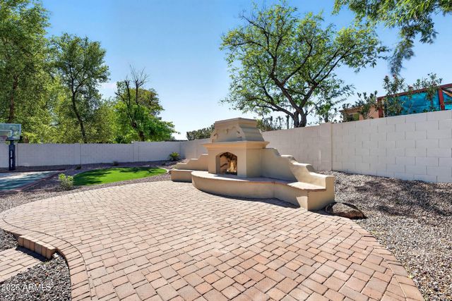 1933 E GEMINI Place, Chandler, AZ 85249