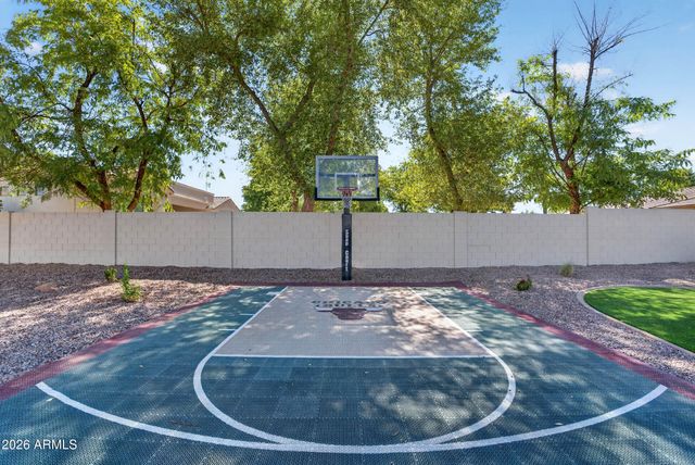 1933 E GEMINI Place, Chandler, AZ 85249
