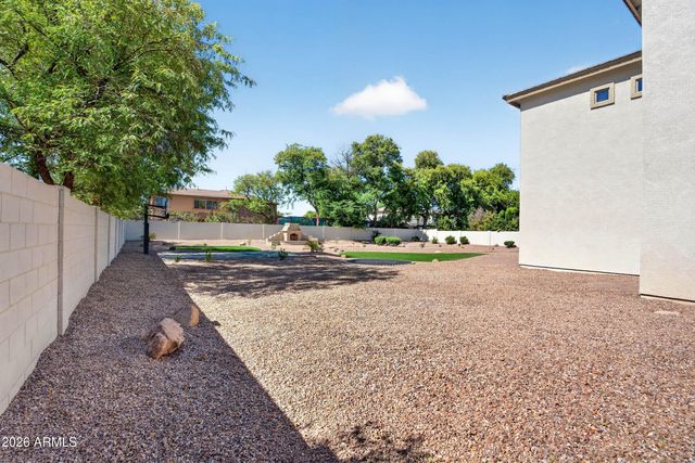 1933 E GEMINI Place, Chandler, AZ 85249