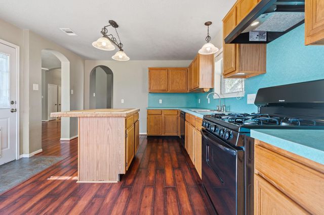 18930 Dee Woods Drive, Humble, TX 77346