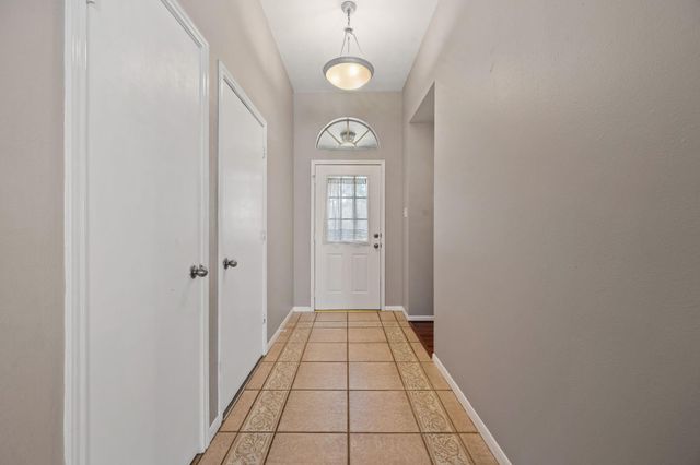 18930 Dee Woods Drive, Humble, TX 77346