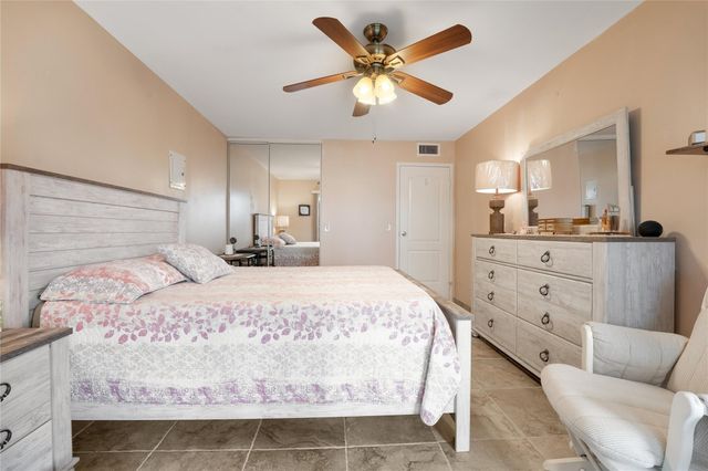 201 Valencia I, Delray Beach, FL 33446
