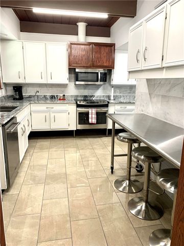 5926 S Alameda St S, Corpus Christi, TX 78412