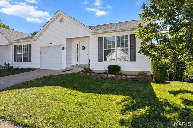 629 Pacific Estates Drive, Pacific, MO 63069