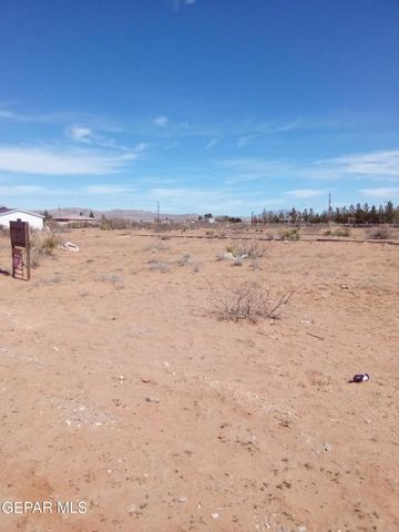 4920 FORT DEFIANCE Drive, El Paso, TX 79938