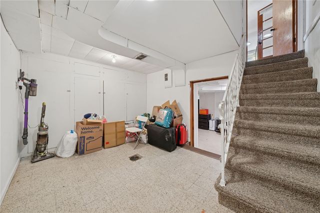 1202 Old Concord Road, Monroeville, PA 15146