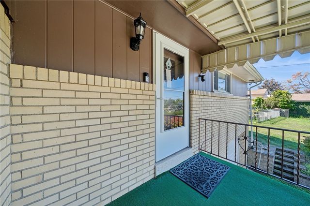 1202 Old Concord Road, Monroeville, PA 15146