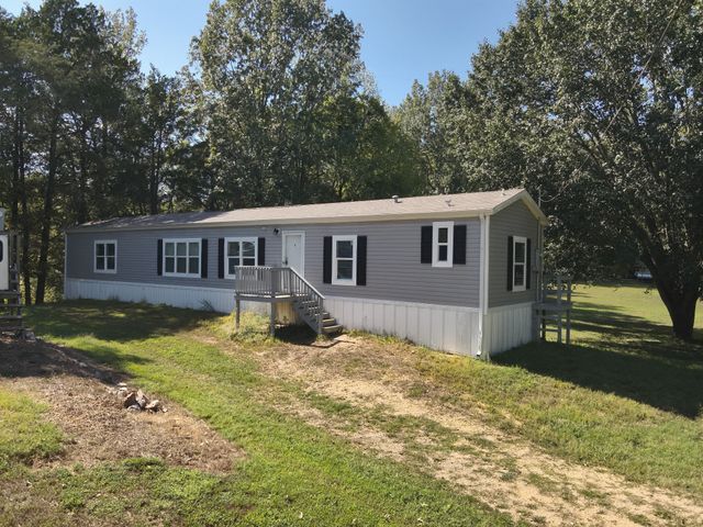 25 Marble Ln, Linden, TN 37096