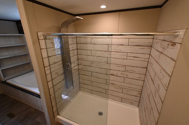 25 Marble Ln, Linden, TN 37096