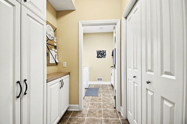 7844 Green Links Drive SE, Caledonia, MI 49316